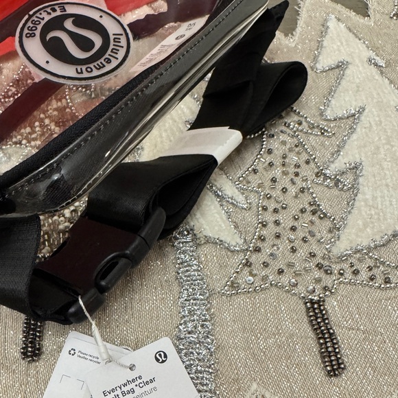 Lululemon | Everywhere Clear Belt Bag NWT - Picture 12 of 12